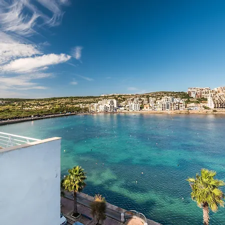Appartement Blue Harbour 1 - Seafront 2-bedroom With Terrace St Paul's Bay *
