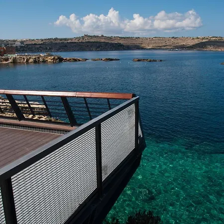 Blue Harbour 1 - Seafront 2-bedroom With Terrace St Paul's Bay Appartement Wardija