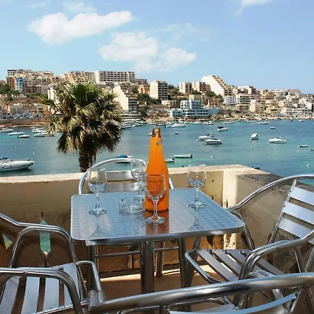 Appartement Blue Harbour 1 - Seafront 2-bedroom With Terrace St Paul's Bay