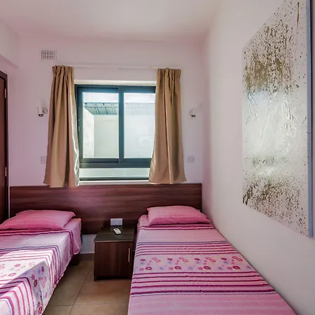 Blue Harbour 1 - Seafront 2-bedroom With Terrace St Paul's Bay Wardija