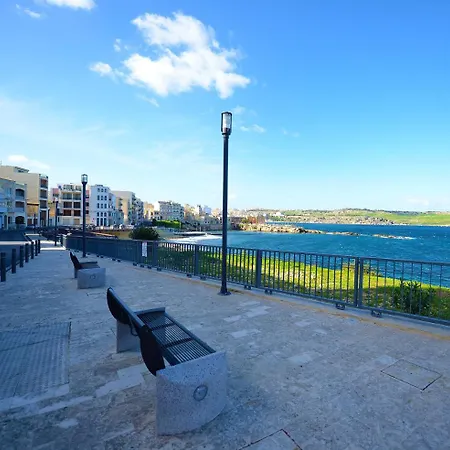 Blue Harbour 1 - Seafront 2-bedroom With Terrace St Paul's Bay * Wardija