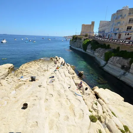 Blue Harbour 1 - Seafront 2-bedroom With Terrace St Paul's Bay * Wardija
