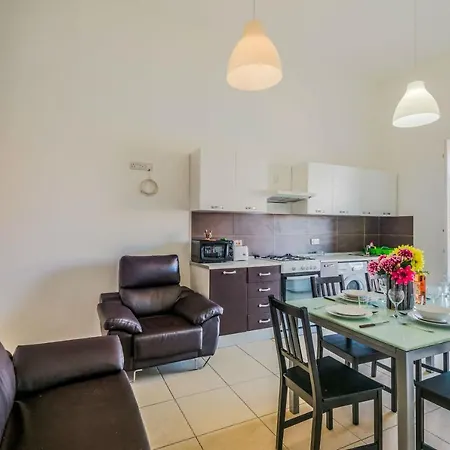 Apartamento Blue Harbour 1 - Seafront 2-bedroom With Terrace St Paul's Bay Wardija